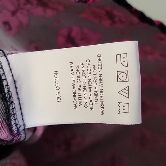 Foxcroft Annie Regal Bold Damask Button down blouse 18W - Picture 8 of 10